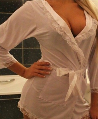 Индивидуалка Оля 35 лет сделает профессионально окончание в рот и позовет в гости в Район - Северо-Запад