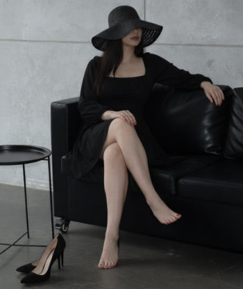 Девушка Дашенька 25 лет сделает нежно минет без резинки и пригласит к себе